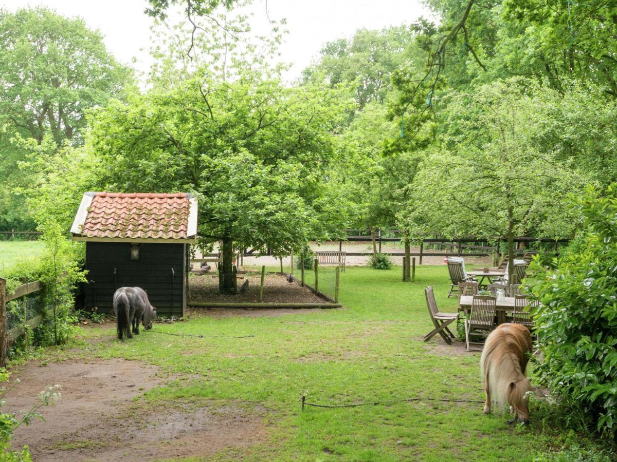 Quietly Located Farmhouse With Sauna And Hot Tub Balkbrug Exterior photo
