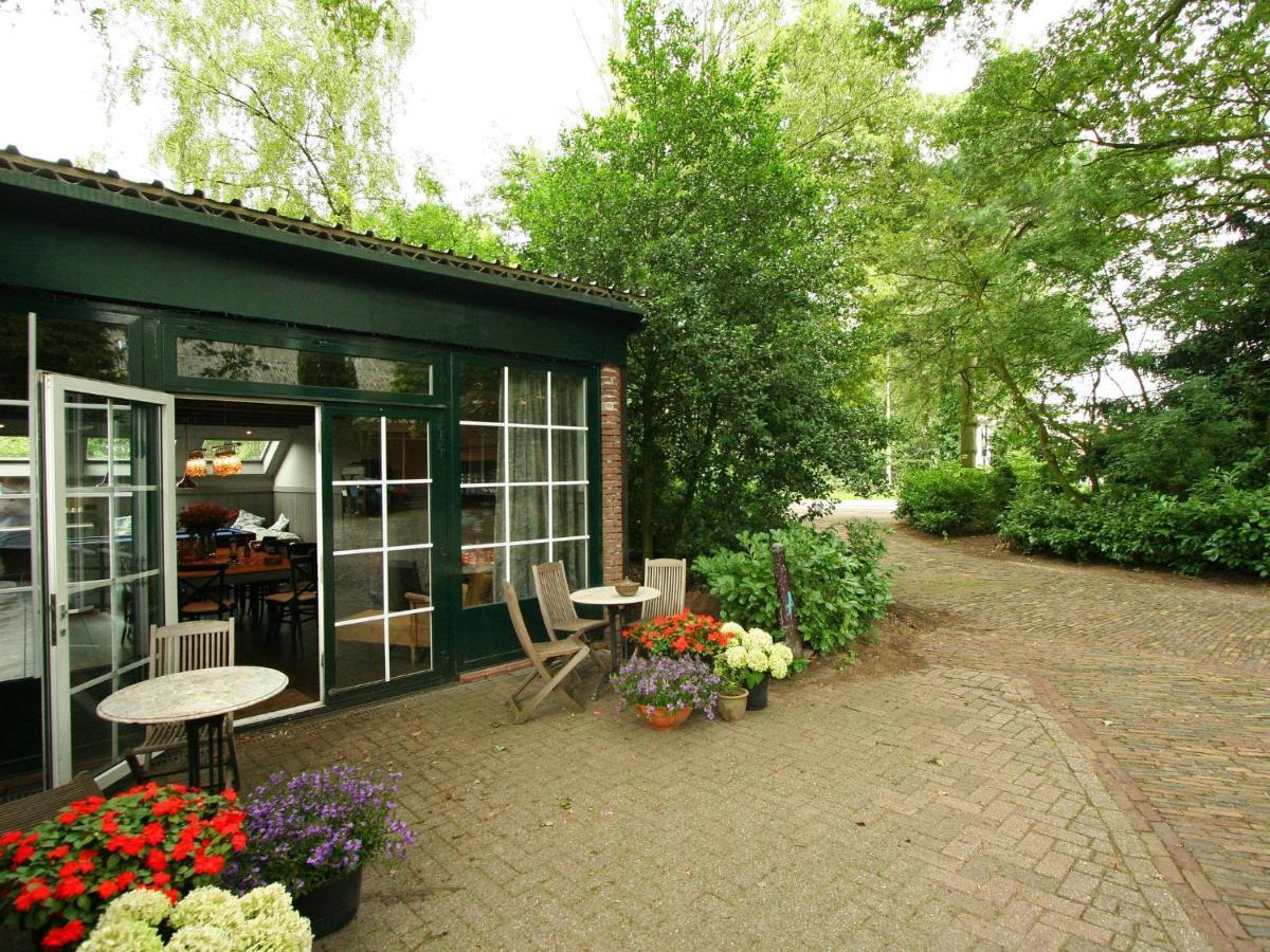 Quietly Located Farmhouse With Sauna And Hot Tub Balkbrug Exterior photo